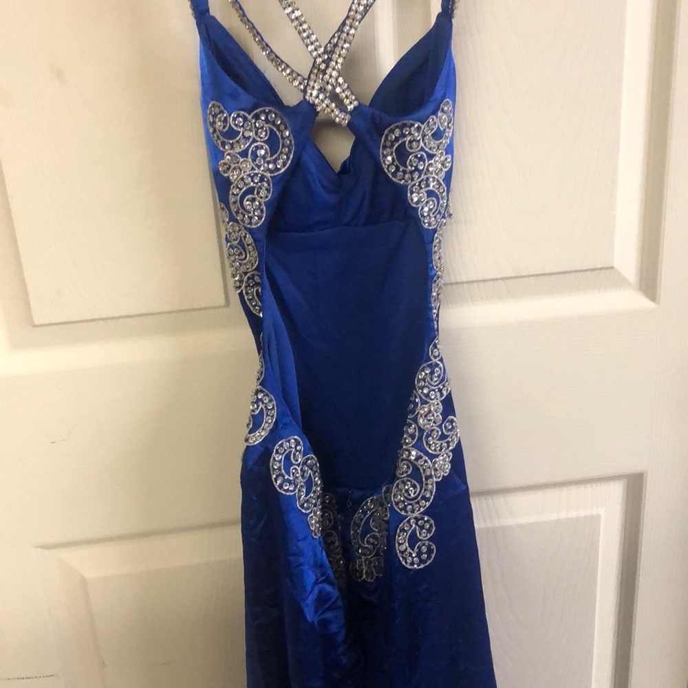 Sold - Picture 2 of 3